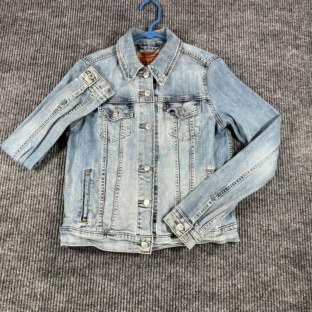 Levi's Jacket Womens Medium Blue Jean Denim Trucker Button Front Lightwash Biker